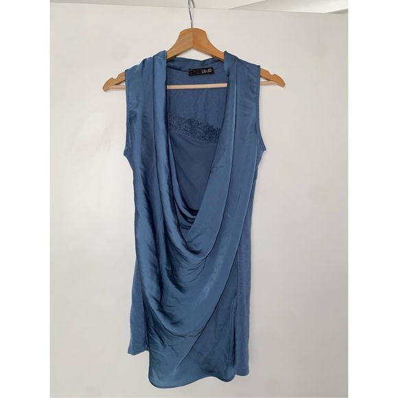 Liu Jo Italian Sleeveless Blue Satin Wrap Blouse, Size IT 40/ US Small, MP $248 - Picture 2 of 14